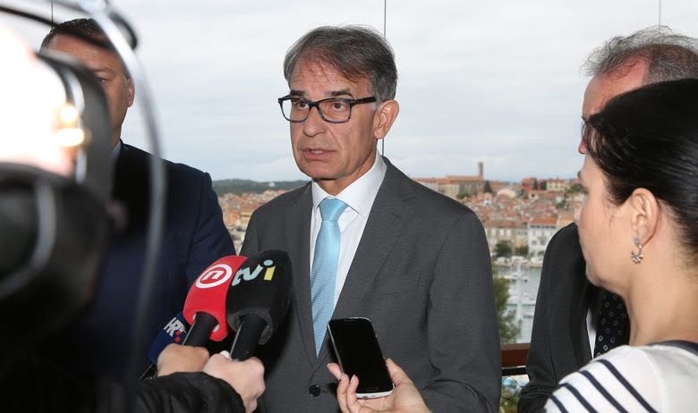 MINISTAR TURIZMA U ISTRI Zadovoljan rezultatima: 'Imamo oko milijardu i pol kuna više fiskaliziranog prometa više nego lani' 1 c66733db6fd9c6779ab24f57f69f5201 a13