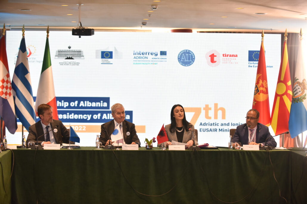 U Tirani pod motom "EU-Mladi-Razmjena" počeo 7. Forum EUSAIR-a 1 7 EUSAIR Forum 1