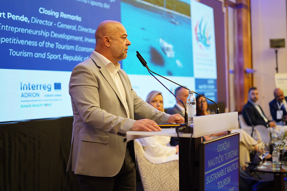 Na putu prema održivom nautičkom turizmu: uskoro izdašne potpore za zelenu turističku flotu i dekarbonizaciju hrvatske plovne turističke infrastrukture 2 Konferencija Nautički turizam 3