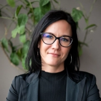 About Us 3 ana kuharic 200x200 1